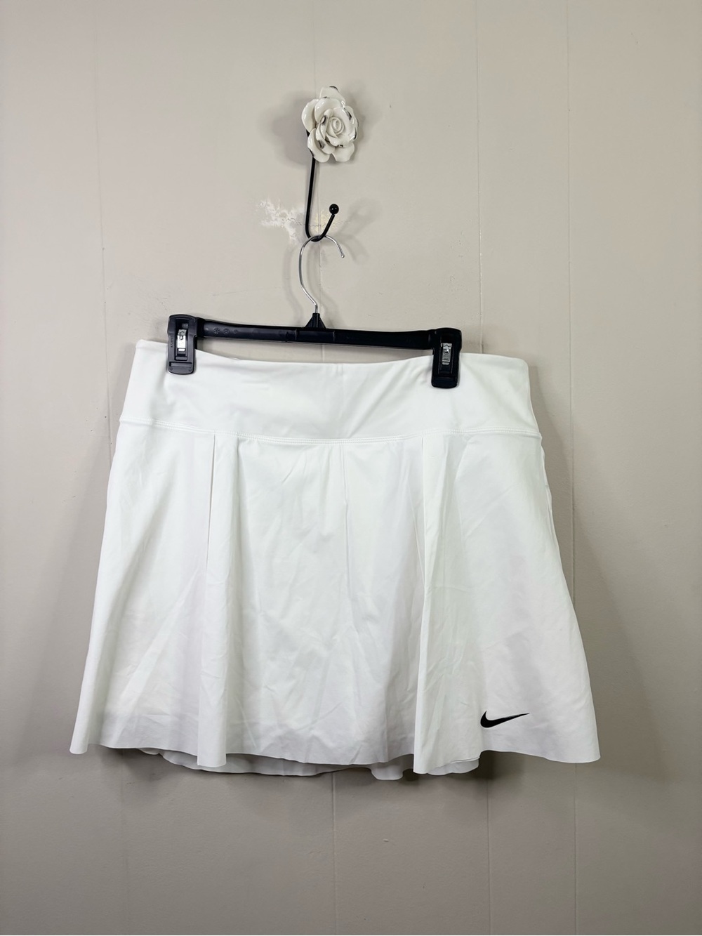 Nike women’s core club white tennis pickleball skirt skort athletic white XL new - Picture 3 of 8